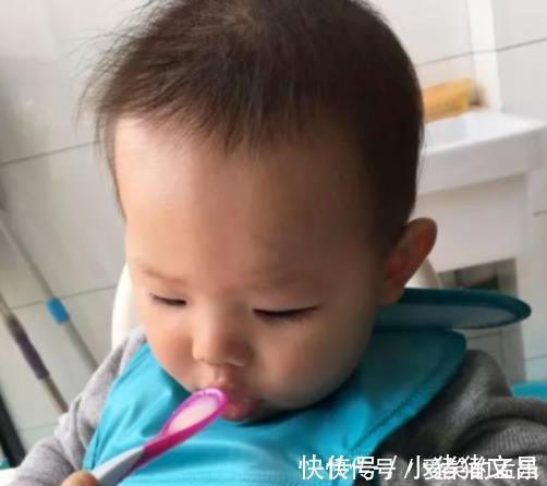 婆婆|婴儿被查出肾衰竭,只因吃错了辅食,未满1岁的娃别喂这3样东西!