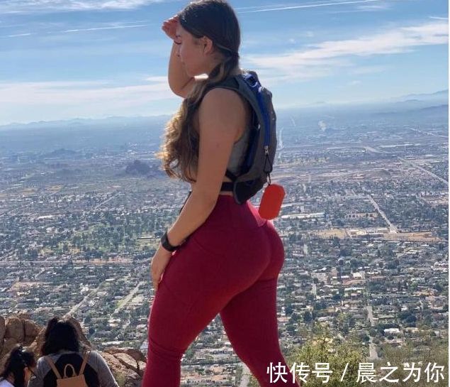 好身材|26岁欧美姑娘,健身塑造黄金腰臀比,大码身材堪比卡戴珊