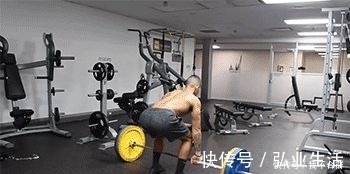 引体向上|一套高效全面的背部训练，练出圣诞树背！