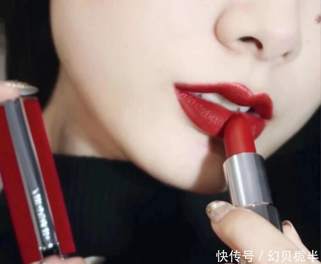 建议“黄皮”女生,选口红一定不要错过这5款,比迪奥999还显白!