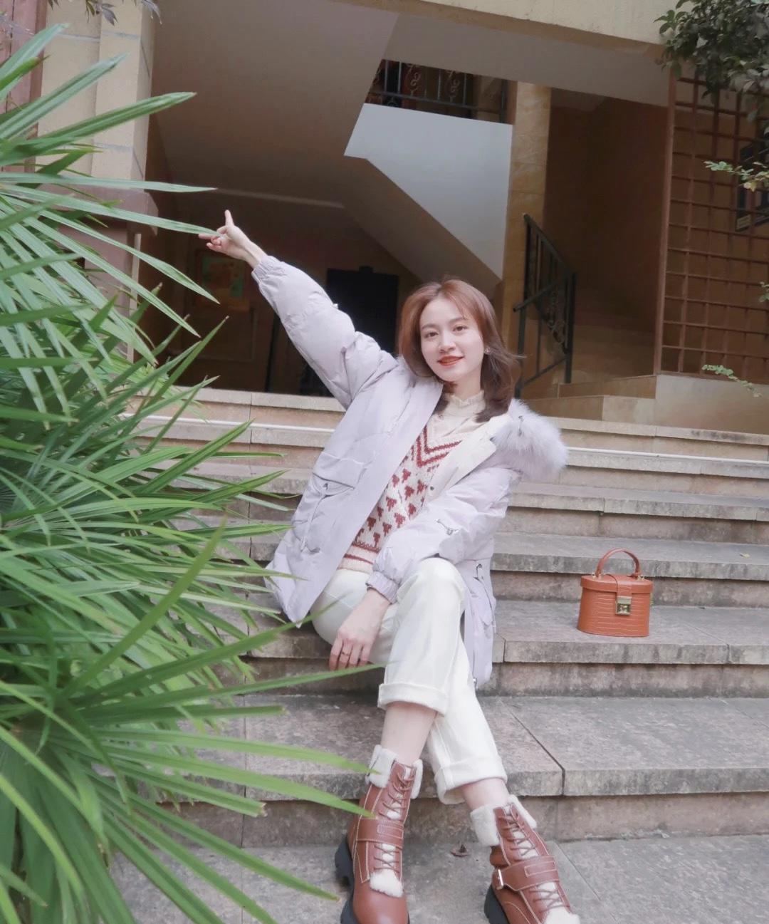 寒风|冬季的羽绒服穿搭指南,这5套搭配保暖又时髦,让你无惧寒风!