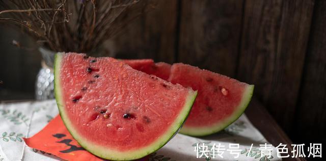 芒果性|湿气重的人,夏季饮食该注意什么?医生说出实情,别不放在心上