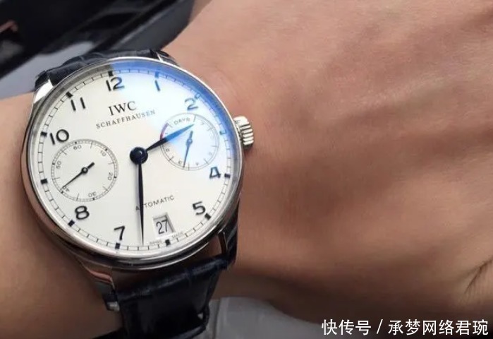 万国葡计|万国葡计和葡七腕表谁更好，有一个词叫“伯仲之间”