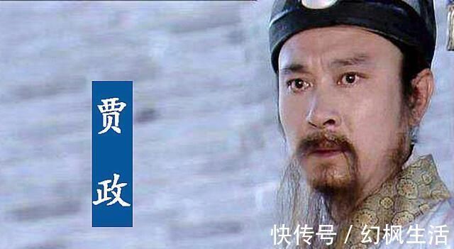 滚瓜！恨不得把宝玉打死的贾政，为何听到贾珠的名字，会泪如滚瓜