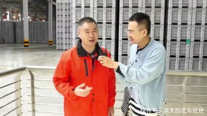 山泉信丰工|拼多多直播溯源农夫山泉17.5°橙,“百亿补贴”助推橙中之王