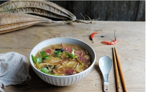 酸辣开胃,15道酸爽开胃的酸辣汤做法,厨师喝了都说好!