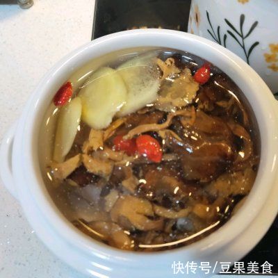 鸡腿|鸡油菌炖鸡汤（清汤版）