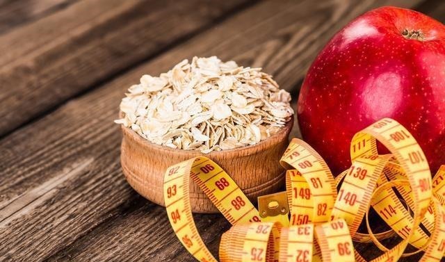 糖尿病人|糖尿病人早餐吃什么好呢？营养师说，平时都吃错了，这样吃才健康