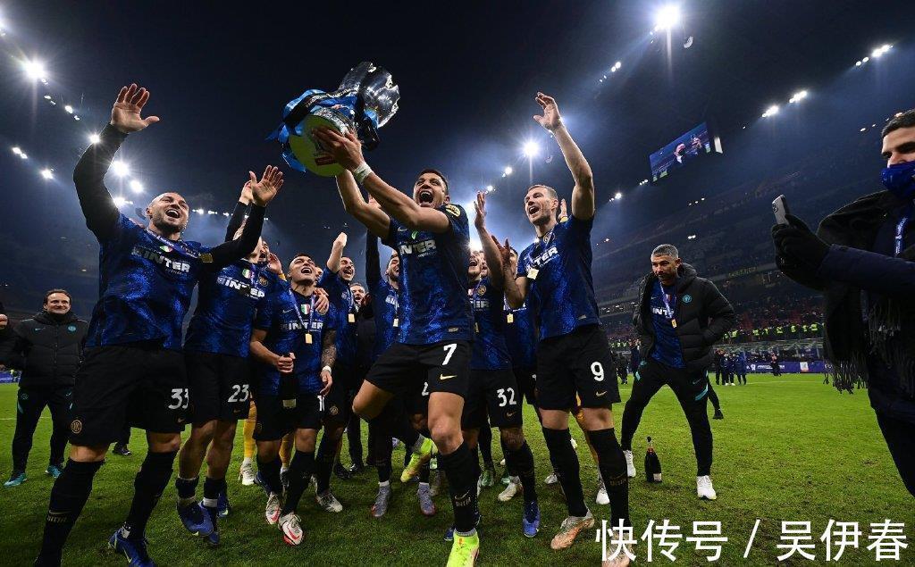 小因扎吉|2-1！逆转+绝杀！意甲豪门终于赢了，63%控球+轰23脚，捧起第6冠