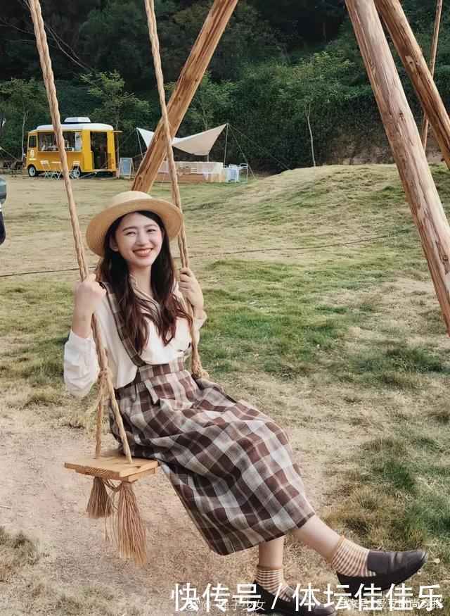 用穿搭记录|小个子冬日穿搭LOOK!这7套气质又显瘦,任何场合都能穿