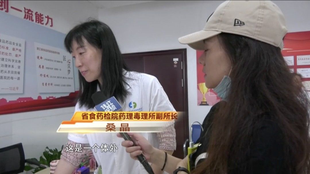 雅诗兰黛|用2000块手机的他,给妻子买了套近4000块的护肤品,结果老婆过敏了