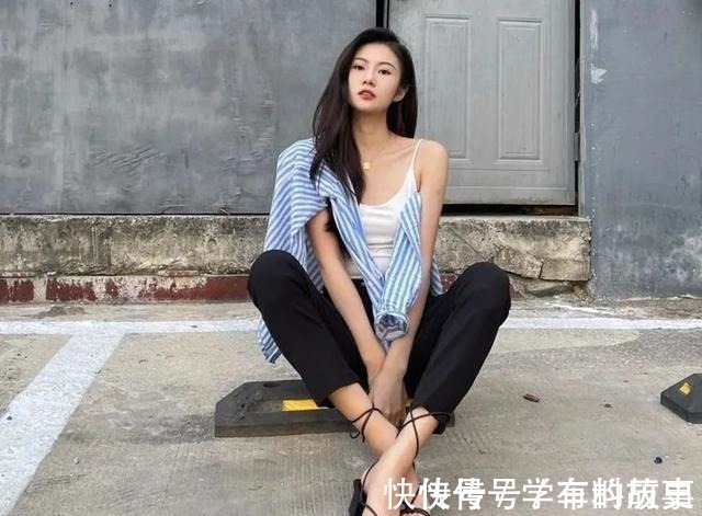 脚型 是时候穿凉鞋了!今年流行这几款,清凉显脚小!