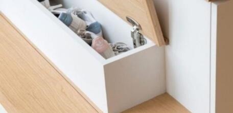 苏明玉|单身小姐姐为方便,在20㎡小房处处“挖坑”,随手一掀就是惊喜!