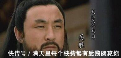 关胜!水浒传中宋江曾对四个人说让位,全是不敢接的,其中一个他不敢让