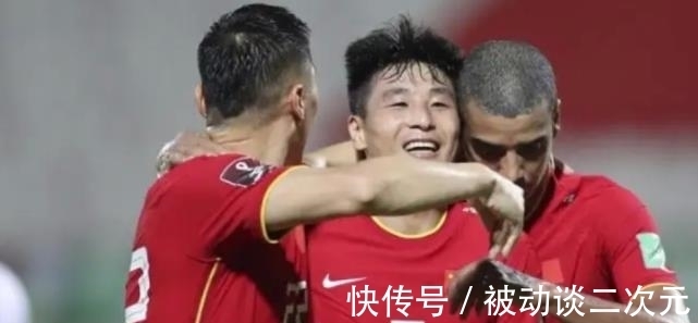 张稀哲|武磊最佳搭档浮现!国足PK沙特,李铁或将取消3人首发