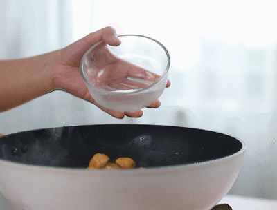 最佳下饭菜！3块钱一大盘，做法简单味道棒