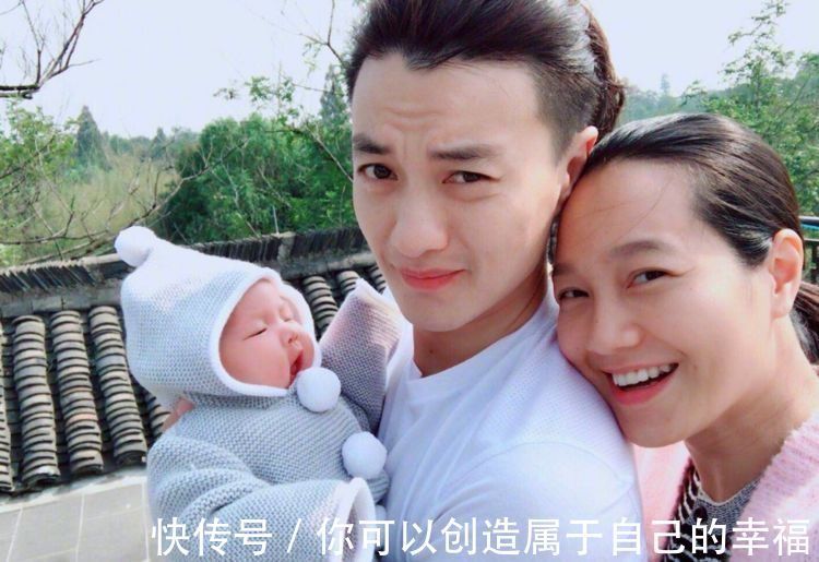 女儿|女儿拿起画笔“看图连线”,爸爸看完满脸羞愧,网友:好真实