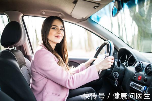 安全锤|女童被锁车内一天后身亡,父母要如何注意儿童乘车安全