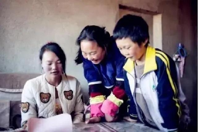 山路|3年前,那个走9里山路上学的“冰花男孩”,现在怎么样了?