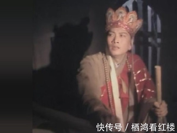 楼梯#唐僧扫搭为何从下往上?上面的灰尘落下,不会弄脏扫过的地面吗?