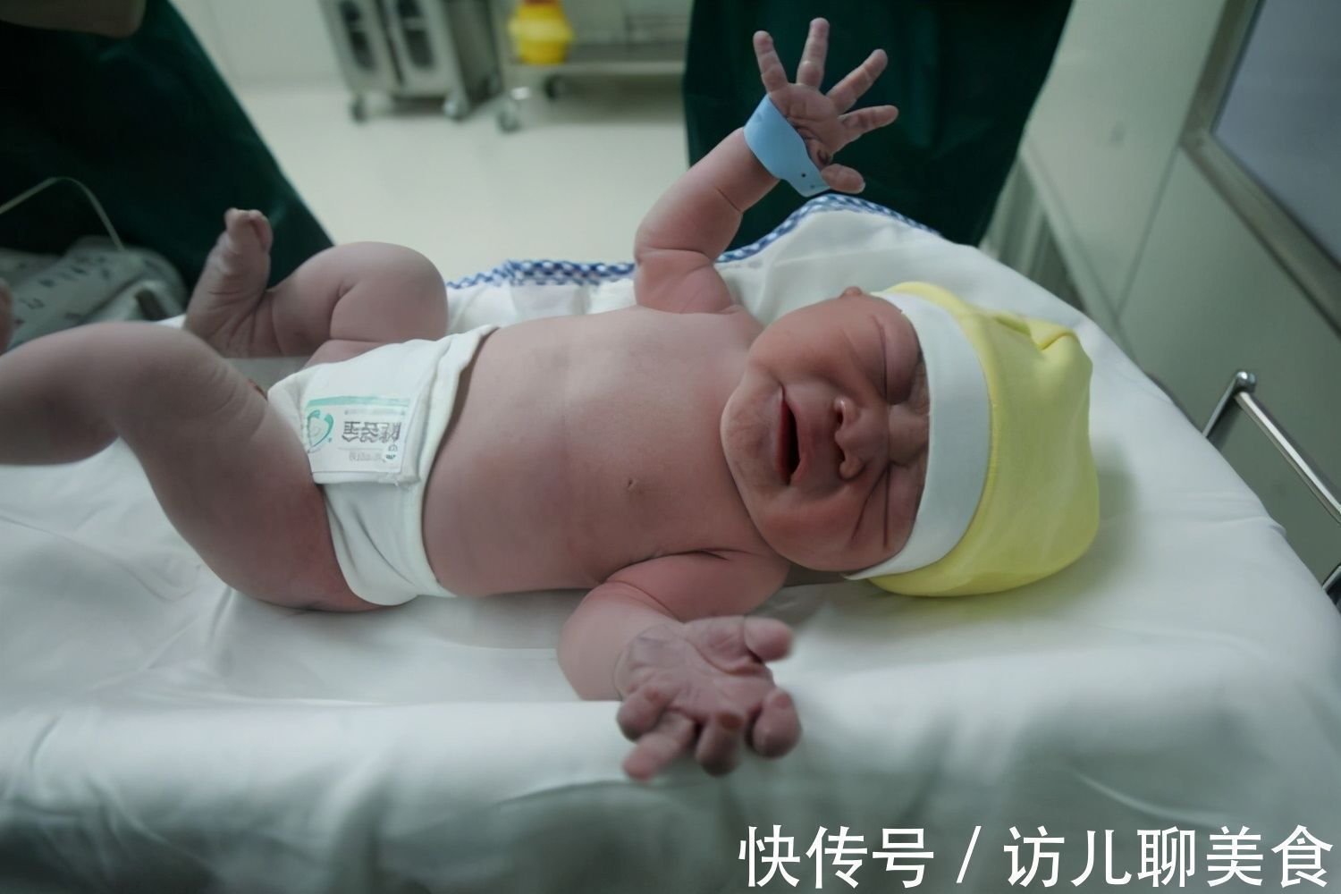 拇指|出生只有25厘米,被诊断活不到1岁的拇指姑娘,现在怎样了