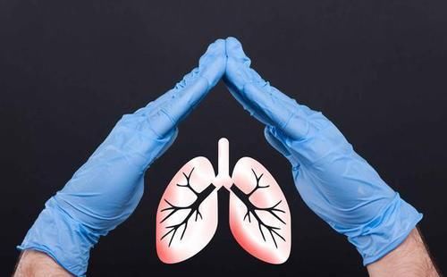 咳嗽|长期抽烟的人，最怕这3种症状！若你有，说明肺已受损，该戒烟了