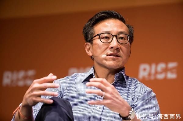 b2b|放弃百万年薪投奔阿里，成为马云的左膀右臂，斥资10亿在美国买房