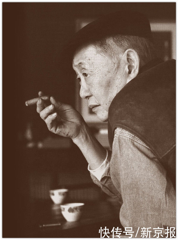 表叔|张新颖：黄永玉的写作是唤回表叔沈从文的方式