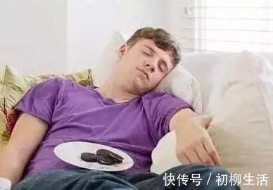 血栓|出现4个表现，血液已太粘稠！防血栓，谨记饭后三忌，睡前三不宜