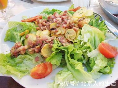 吃好|生菜生吃好还是熟吃好医生讲出了实话,才明白原来一直吃错了!