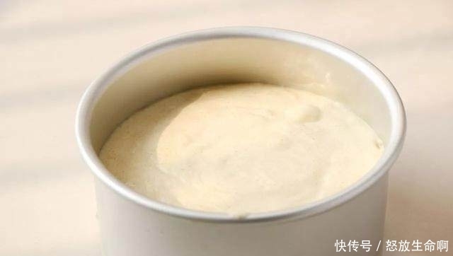 发糕|简单快手的小米发糕,原来可以吃出这样的高!大!上!