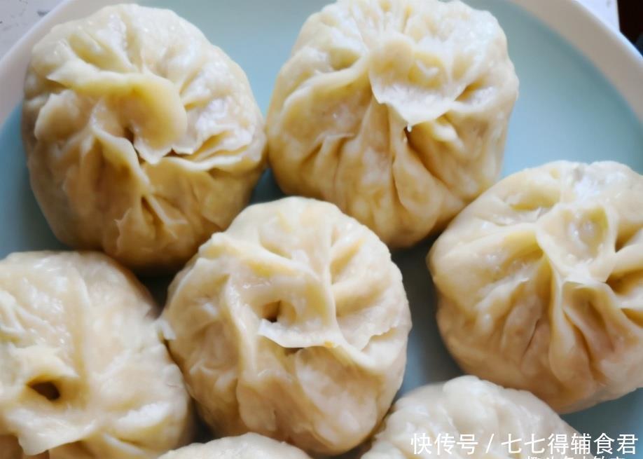 包子|蒸包子时,别直接上锅蒸,多加3个小技巧,包子暄软蓬松还不塌陷