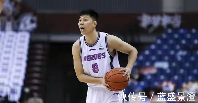 新疆男篮|看困了!丁彦雨航何时回归是个谜,若只有三分,可能被两人替代!