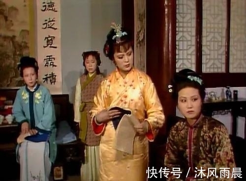 探春@红楼梦:看似憋屈愚蠢的赵姨娘,才是被读者严重低估的宅斗高手!