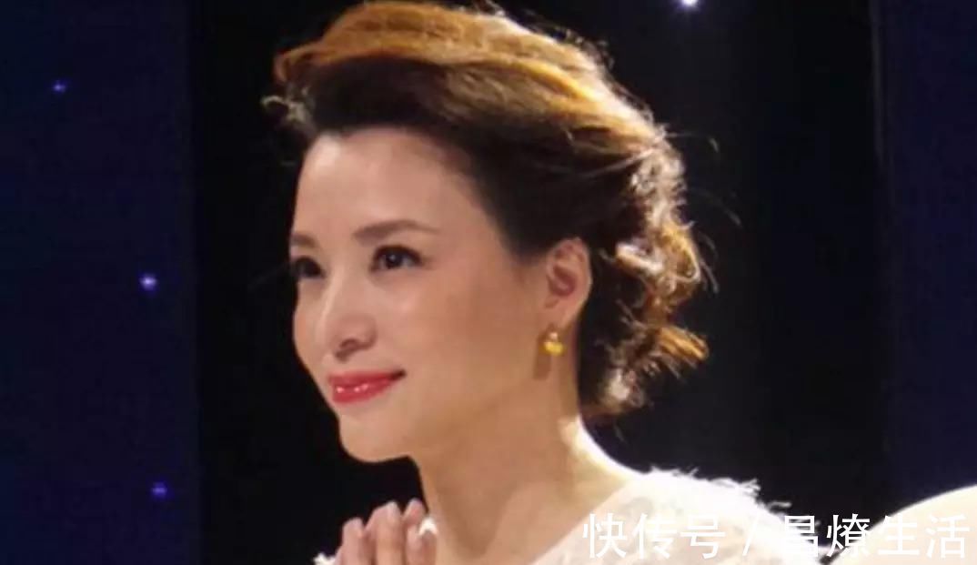 油菜花海|董卿手寫信有感,“腹有詩書氣自華”,多讀書突破自己!