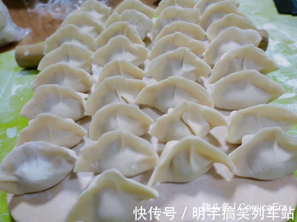 肉馅|头伏到吃饺子，分享8种饺子馅的调法，有荤有素，鲜嫩营养又多汁