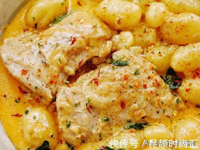鸡胸肉|家常美食推荐:蒜香土豆炖鸡腿,橙香大蒜黄油炒蛤蜊,酸汤鸡胸肉