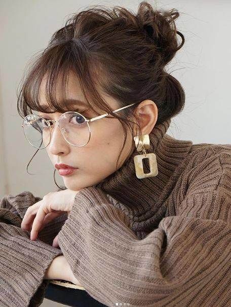 这样扎丸子头，脸显小小小！