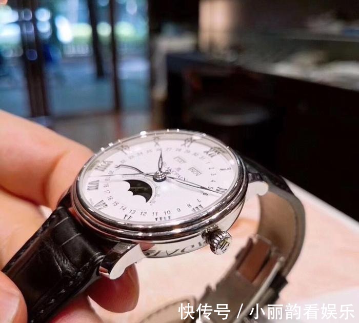 表友|给你十万块!这四款名表选一款带走,不能反悔!你会选择那一块?