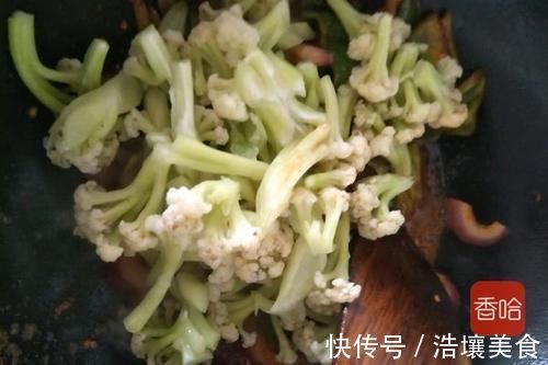 碱性食物要多吃,滋补又养胃,我家隔三岔五吃一次,家人抵抗力都很好