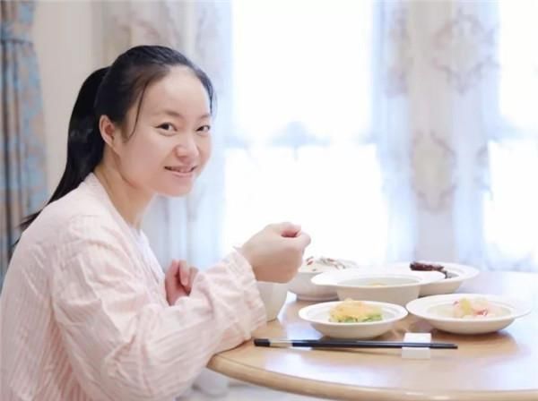 孕妇|孕妇怀孕8个月摔倒大出血，胎儿没有生命体征，剖腹却有意外收获