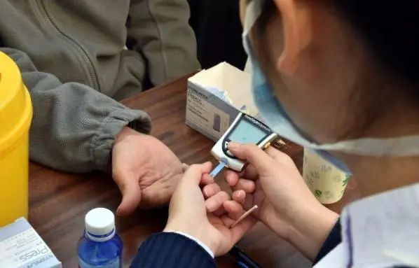 升血糖|糖尿病人“吃西瓜”，到底是升血糖还是降血糖今天就告诉你答案