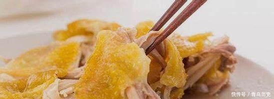 自制“盐焗鸡”,不用加一滴水,只需要这样做,肉质鲜滑入味!