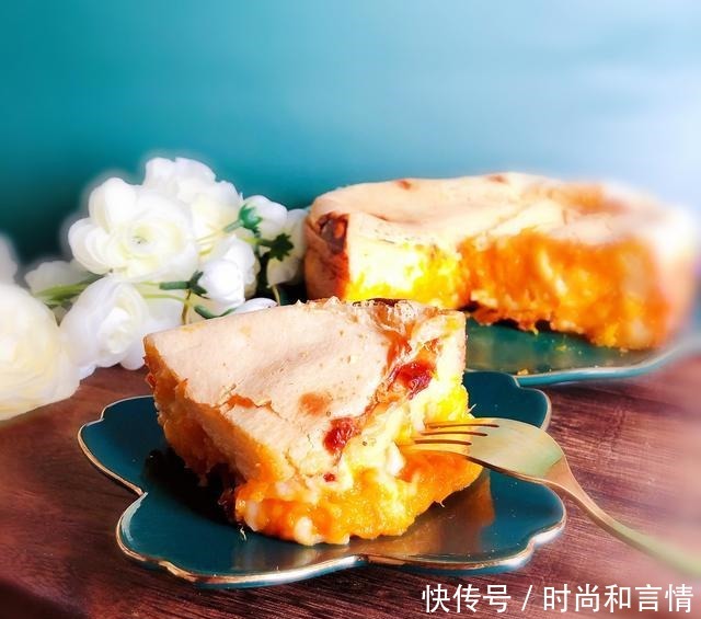 一碗糯米粉、一个蒸红薯,拌一拌、烤一烤,外脆里糯,香甜还爆浆