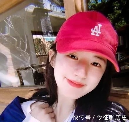 氛围感|脸上有这5个特征的女生,是标准的“绿茶脸”,对异性超有吸引力