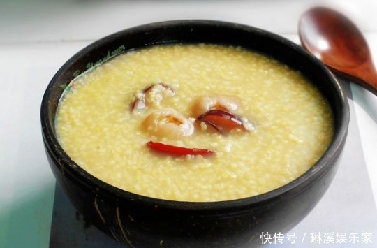 养生|人体湿气重怎么办多吃以下2种健康养生粥,补气血健脾胃助睡眠