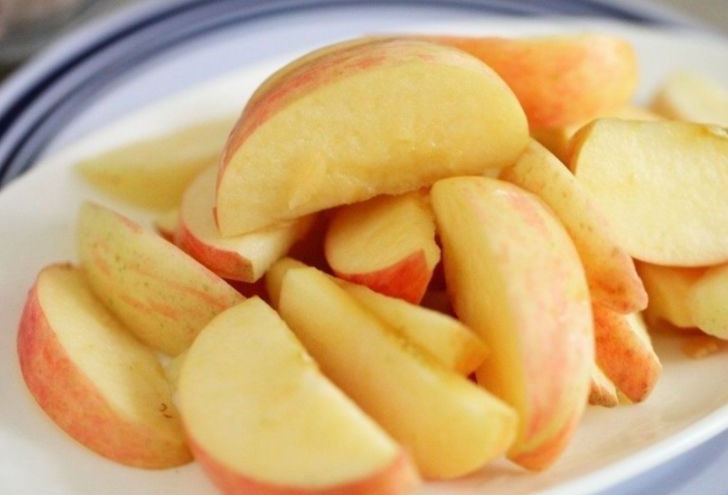 多喝|苹果和它一起煮,每天一碗,睡眠香,气血足,女人多喝不显老!