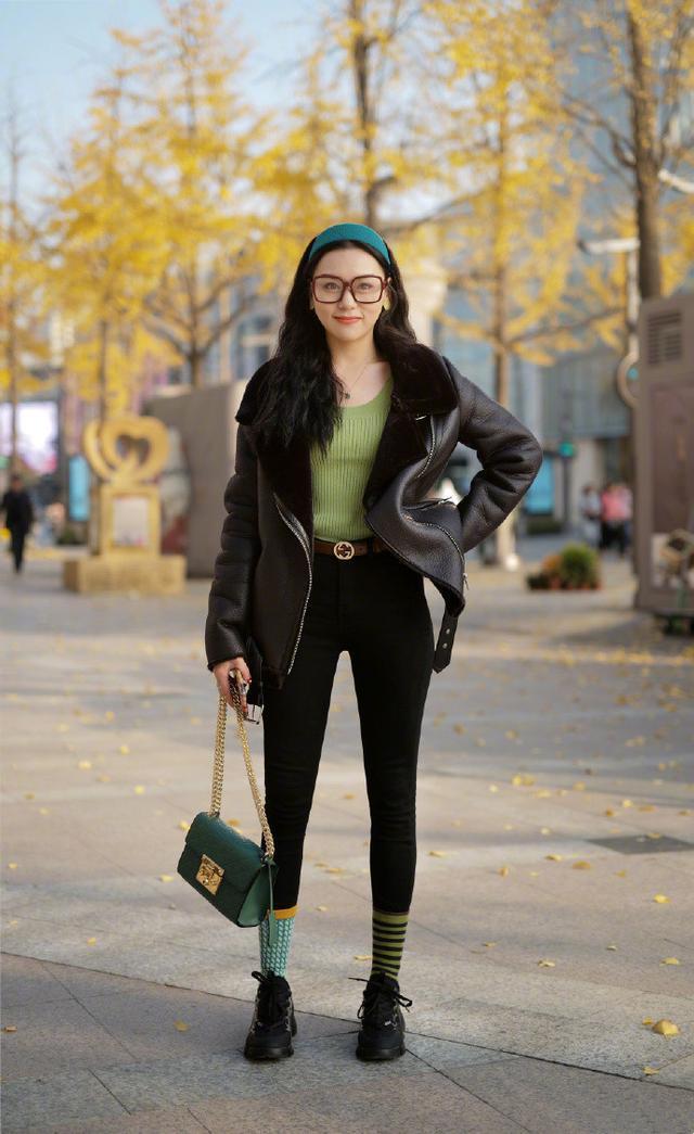 穿“打底裤”的时候,怎么摆脱“路人感”