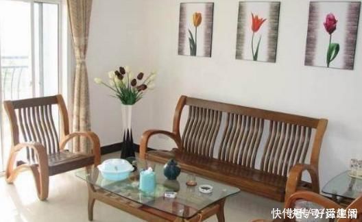 卫生间|朋友家花2万块钱把家里装成这样，卫生间洗手台你连见都没见过!