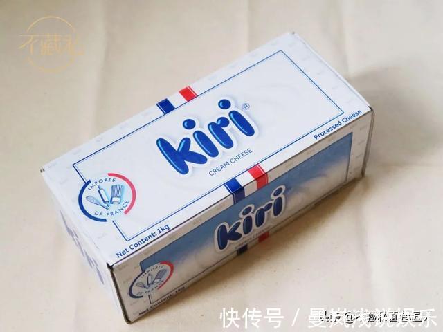 面团|不加黄油的双重奶酪包,从揉面的那一刻起就奶香四溢了